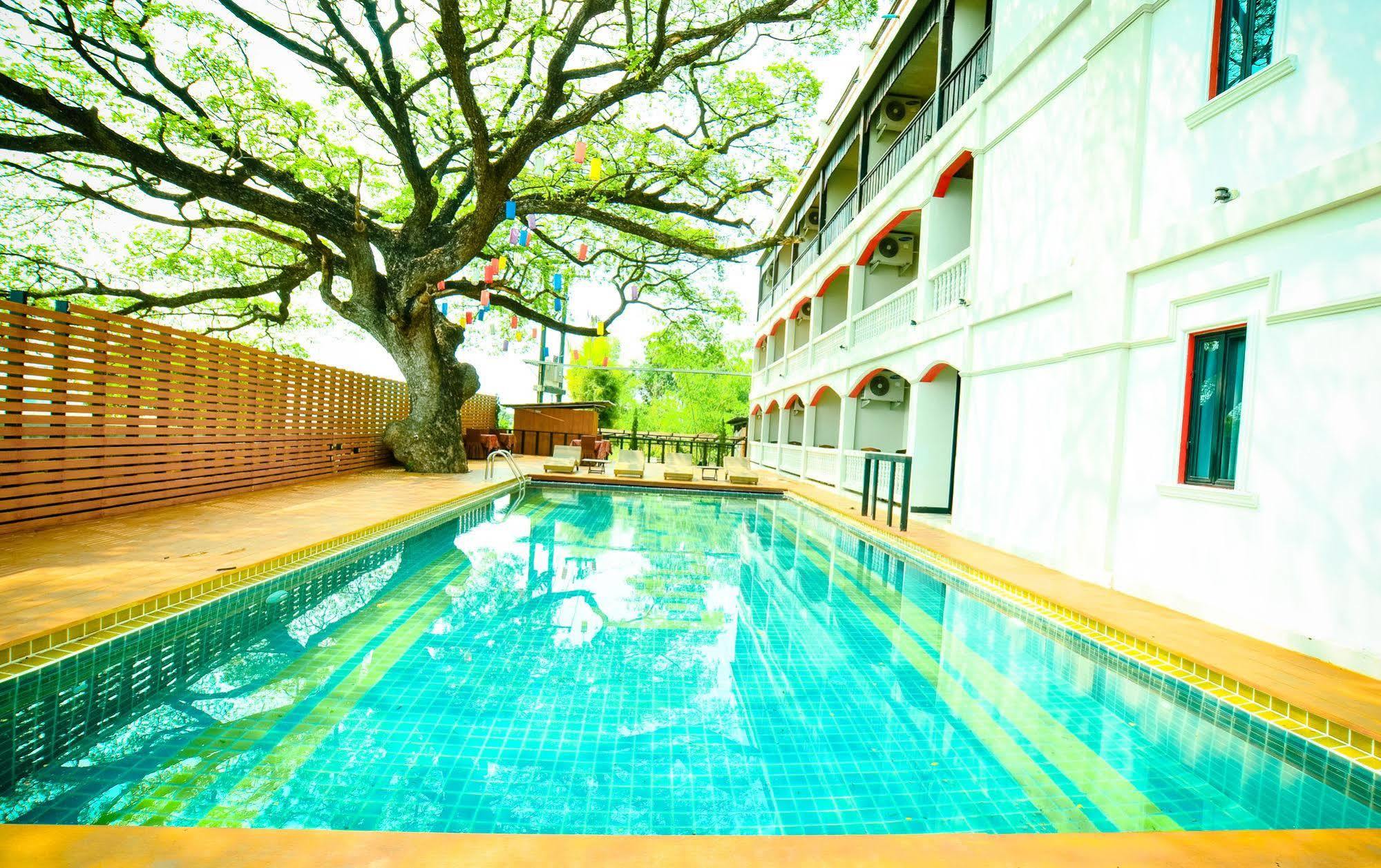 Bamboori Boutique Resort チエンマイ エクステリア 写真